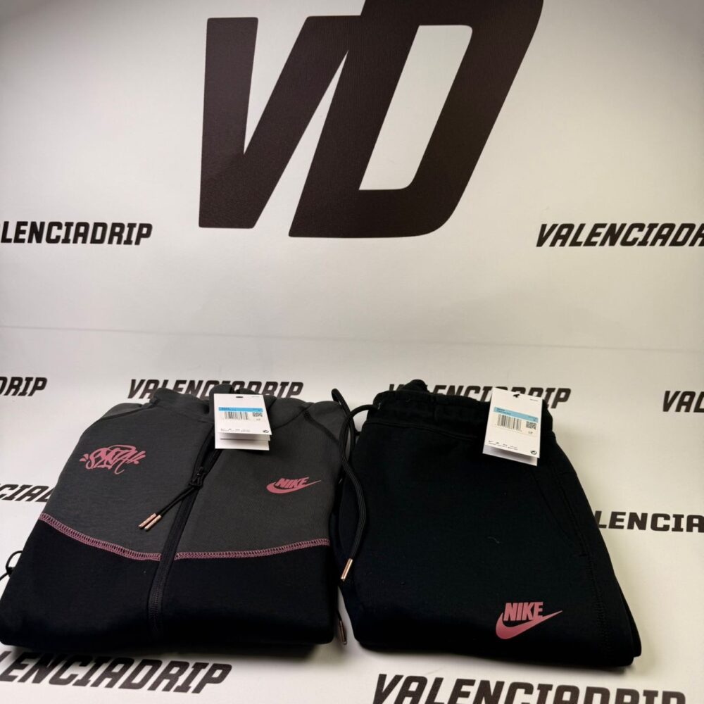 Nike Tech SYNA CENTRAL CEE