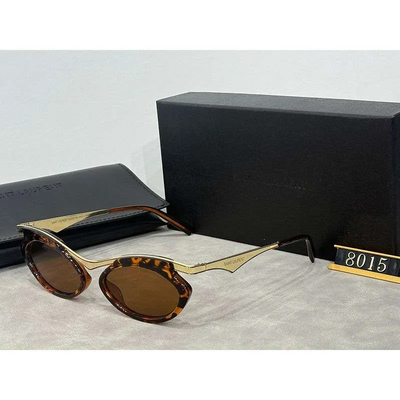 Sunglasses Yves Saint Laurent YSL017