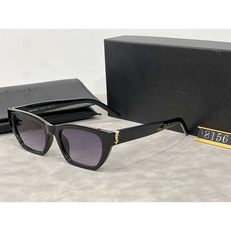 Sunglasses Yves Saint Laurent YSL020
