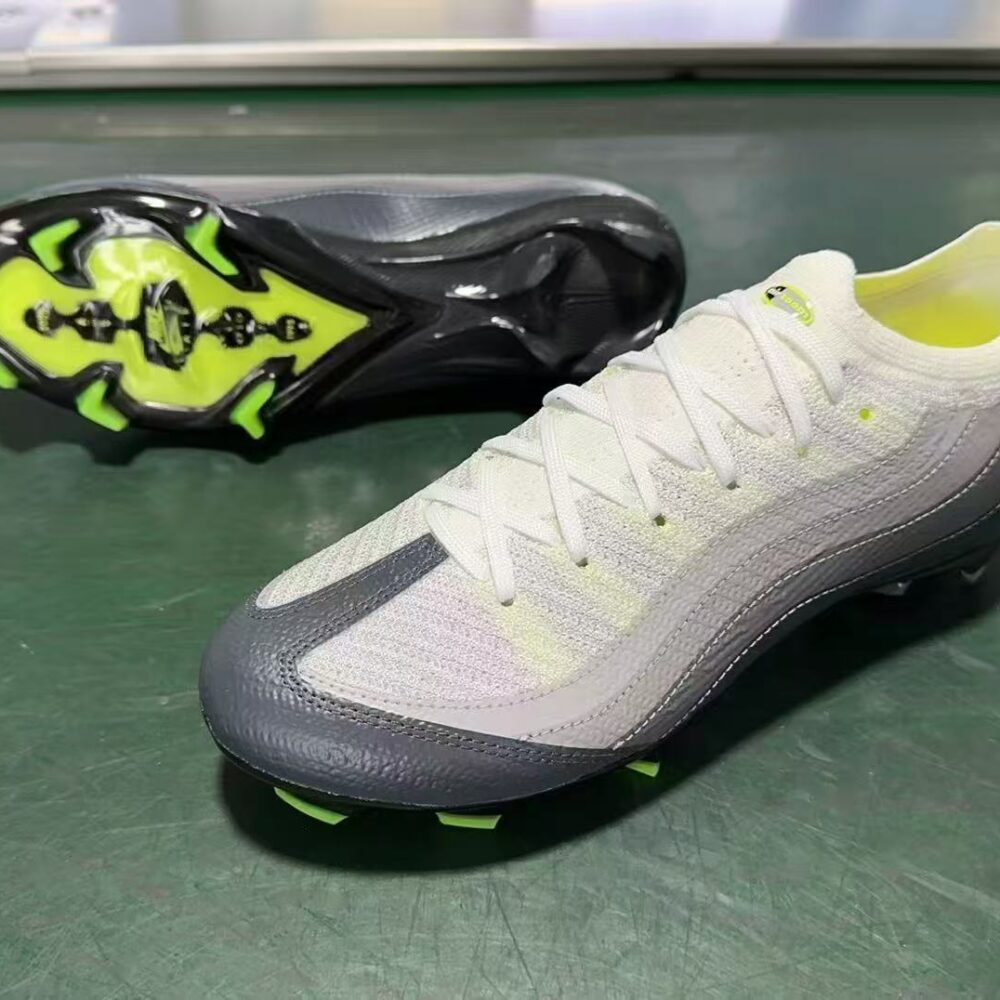 Nike AIR Zoom Mercurial Vapor 16 Elite