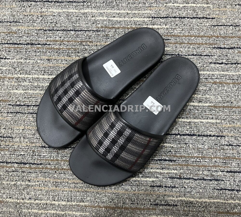 Chanclas Burberry