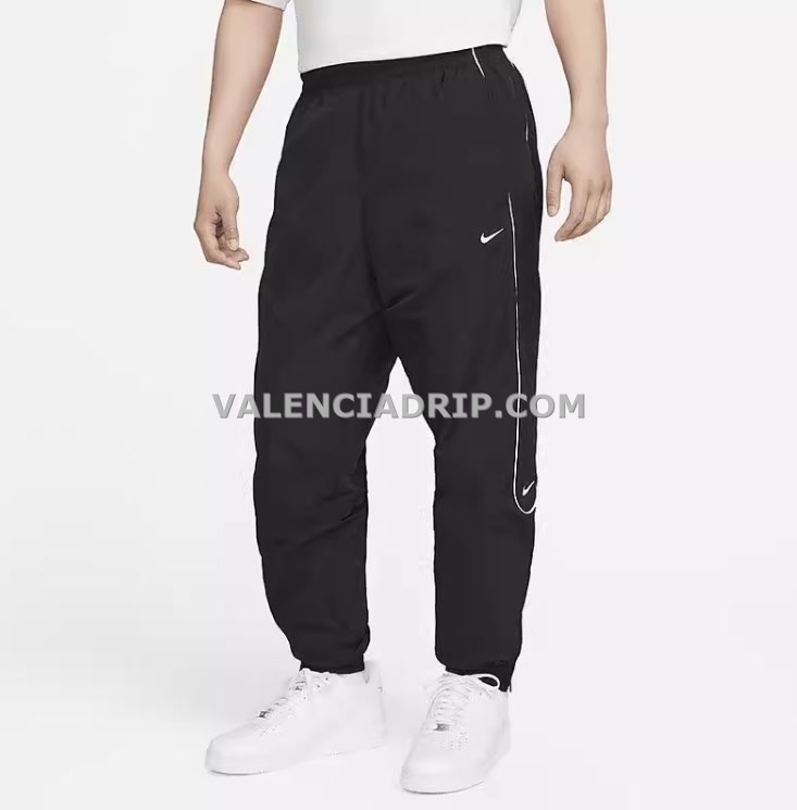 Pantalones Nike - Negro