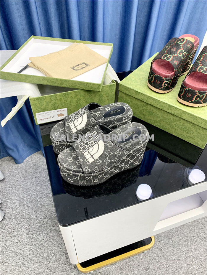 Chanclas GUCCI - Negro