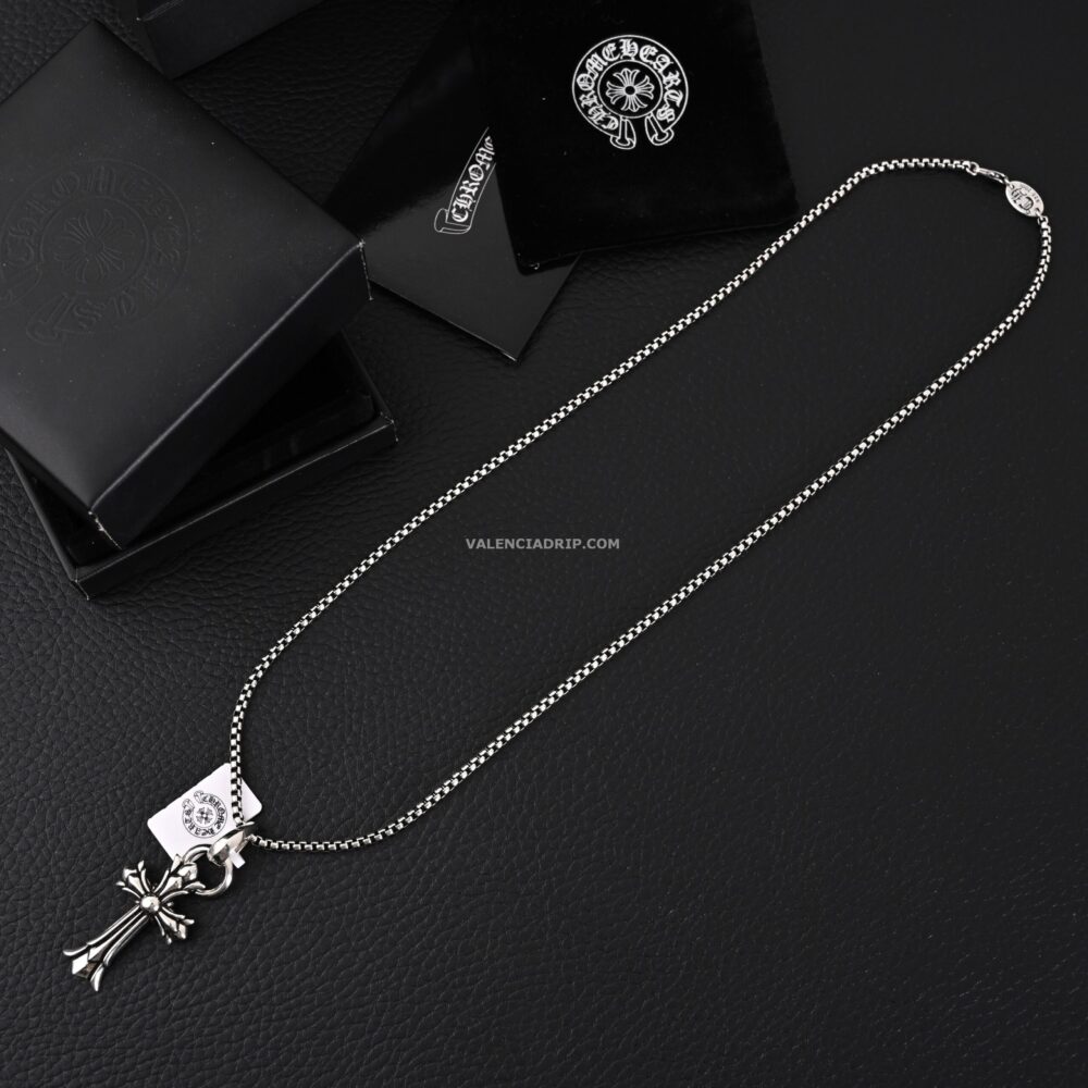 Collar Chrome Hearts