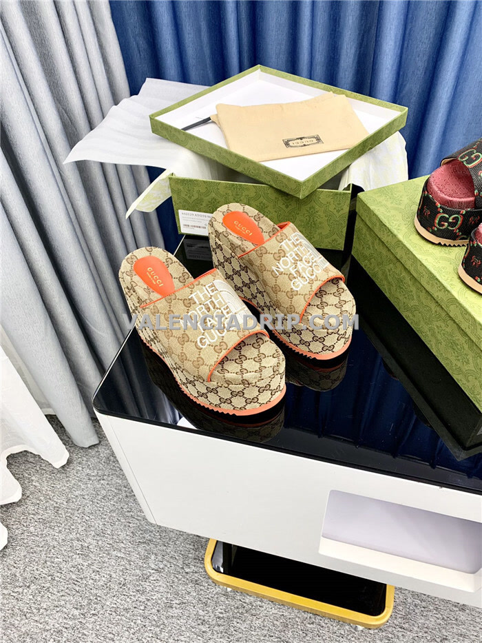 Chanclas GUCCI - Amarillo