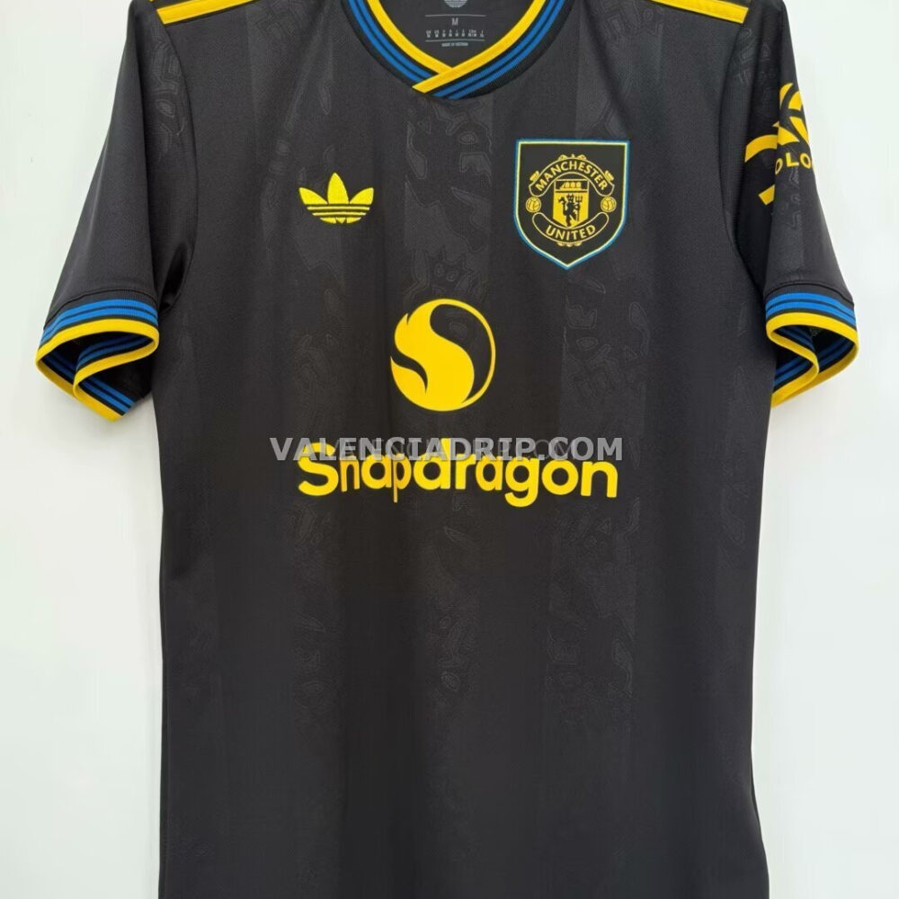 Camiseta Manchester United tercera equipación 25/26