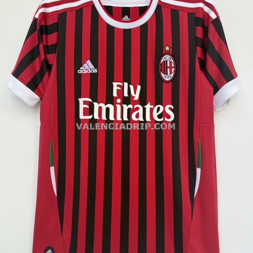 Camiseta local Adidas AC Milan 2011-2012