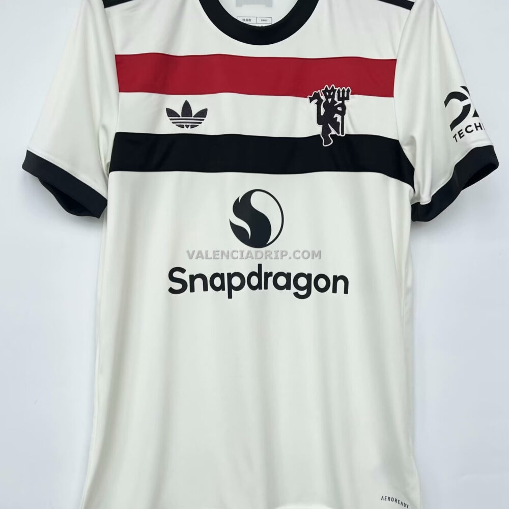 Camiseta Manchester United tercera equipación 24/25