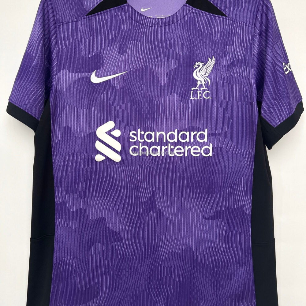 Camiseta Liverpool tercera equipación 23/24
