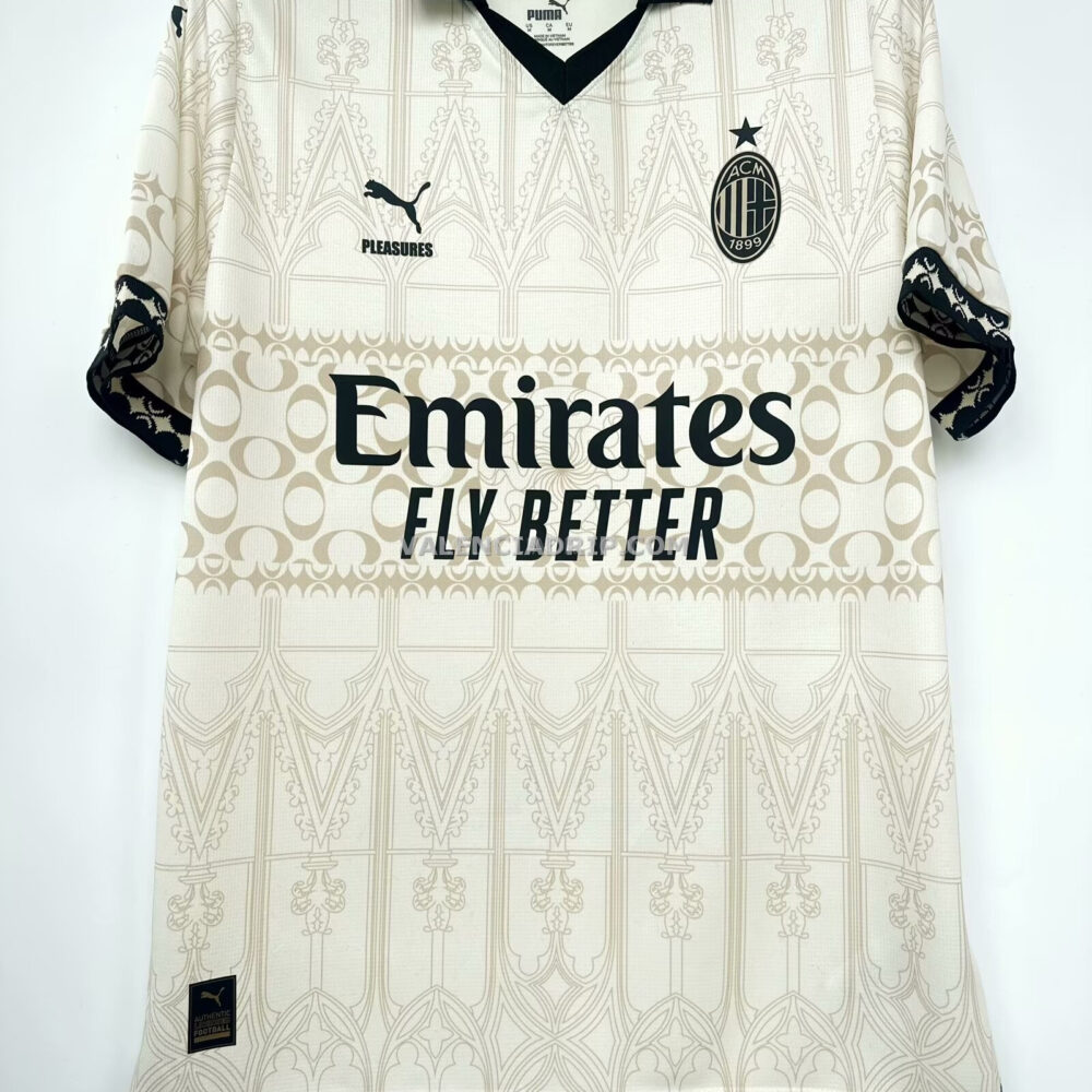 Camiseta AC Milan Edición Especial color crema 23/24