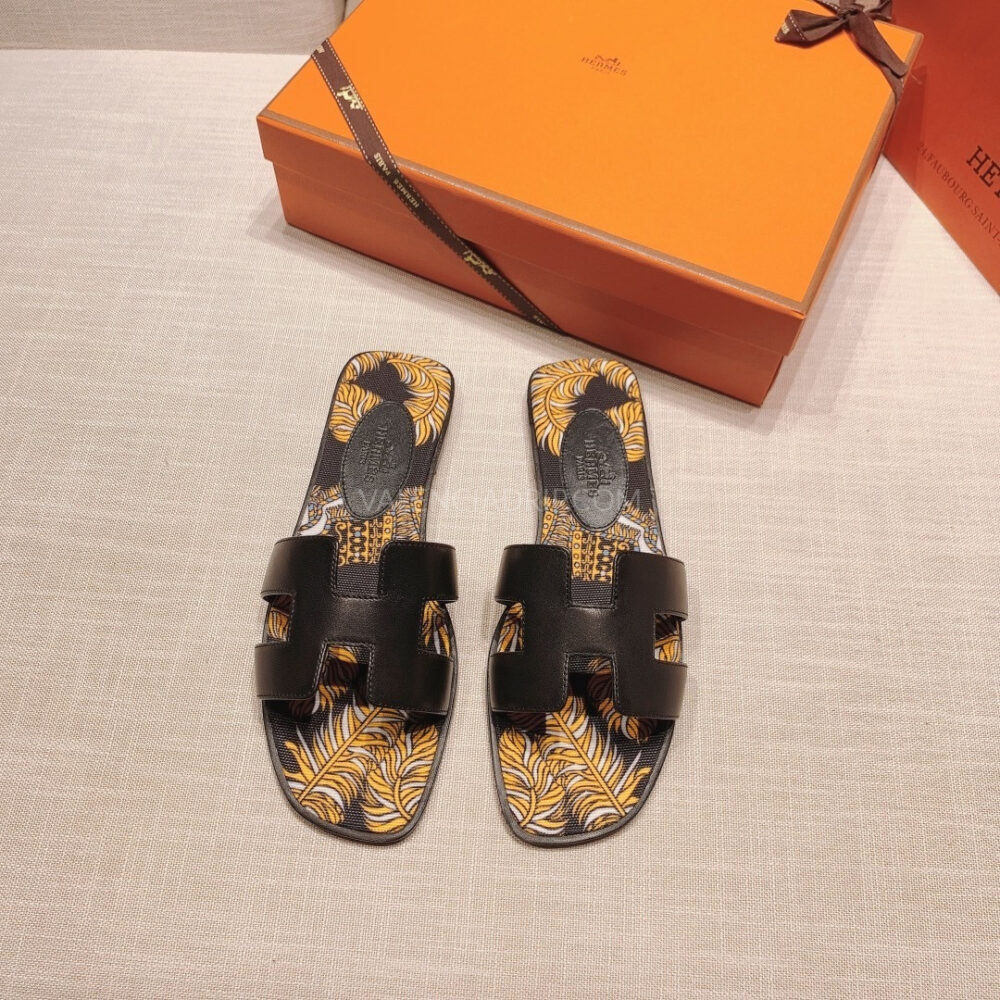 Sandalias Hermes - Oran estampadas